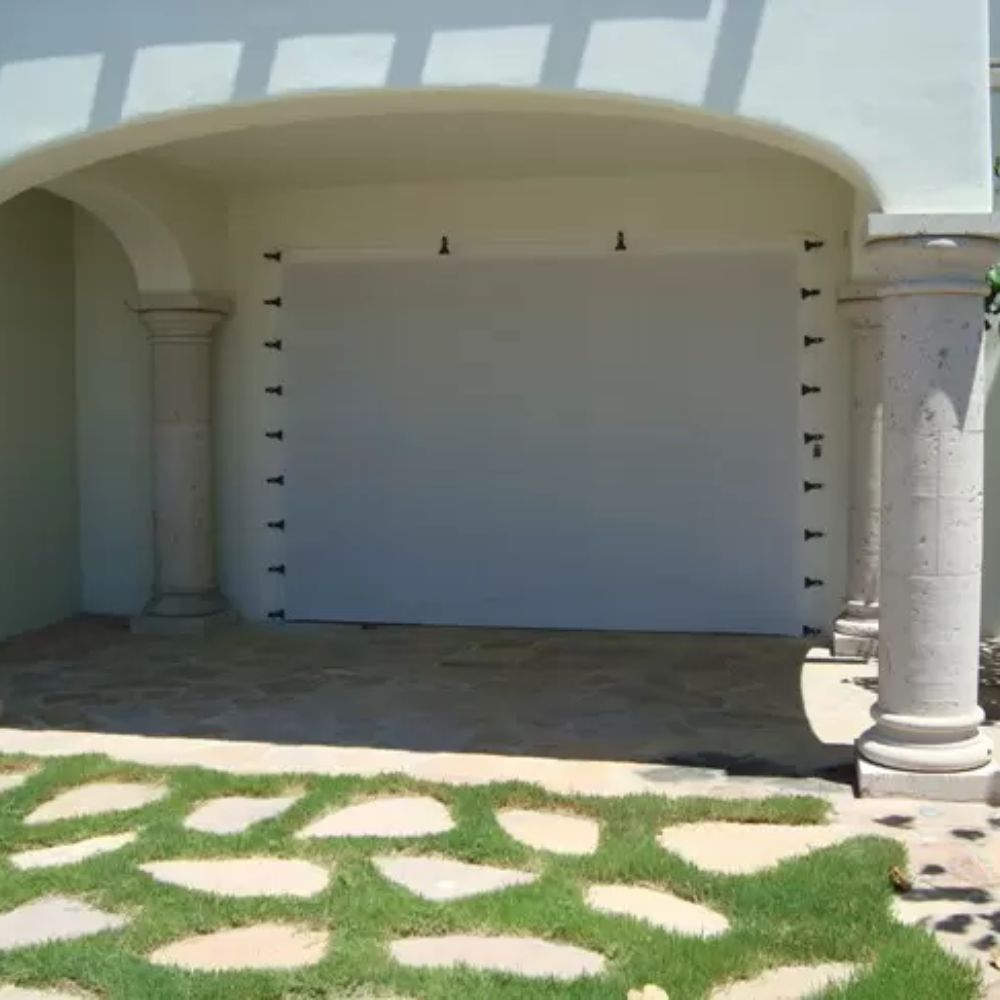 Consider When Choosing a New Garage Door